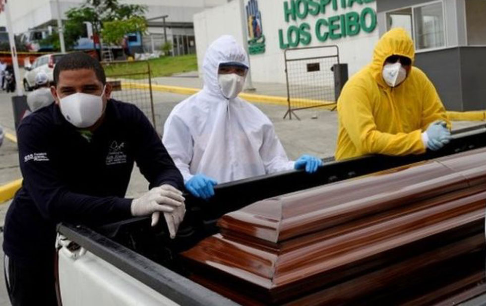Ecuador confirma más de 6 mil 700 muertes por contagios en 15 días